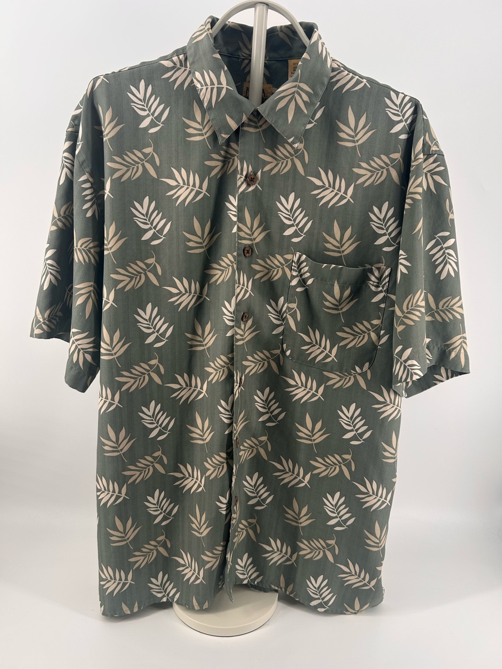 Jos A Bank 100% Silk Hawaiian Shirt Mens L Green Palm Leaf Camp Casual Button Up